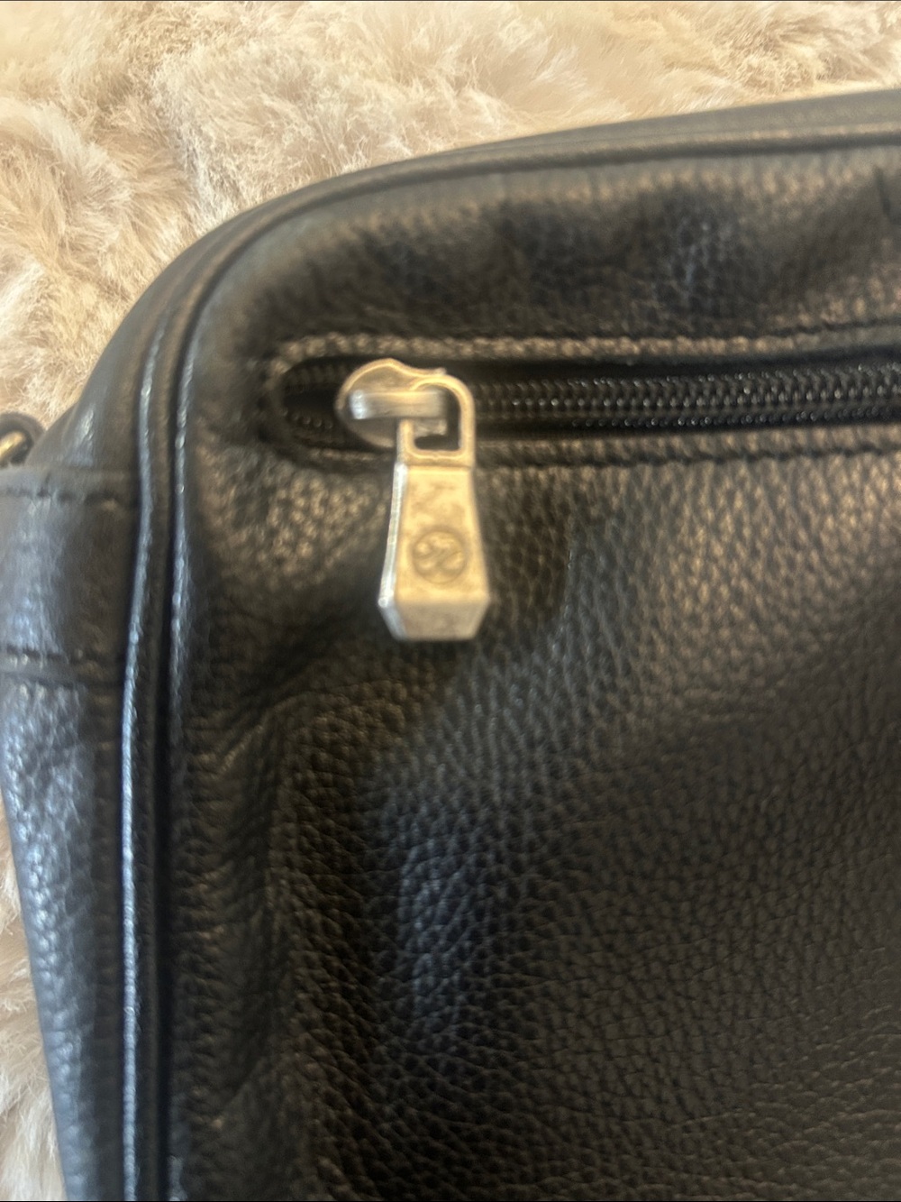 Vintage Longchamp black leather Le Foulonne 80’s-90’s clutch bag - Picture 5 of 11